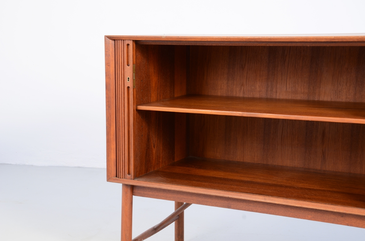 Peter Hvidt & Orla Mølgaard-Nielsen teak sideboard, by Søborg Møbler in Denmark, 1950's.