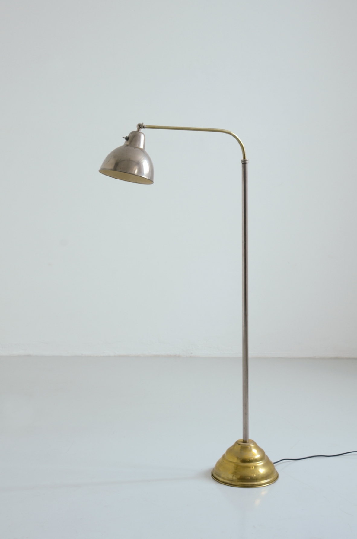 Lampada da lettura in metallo cromato e ottone, Francia 1930ca.