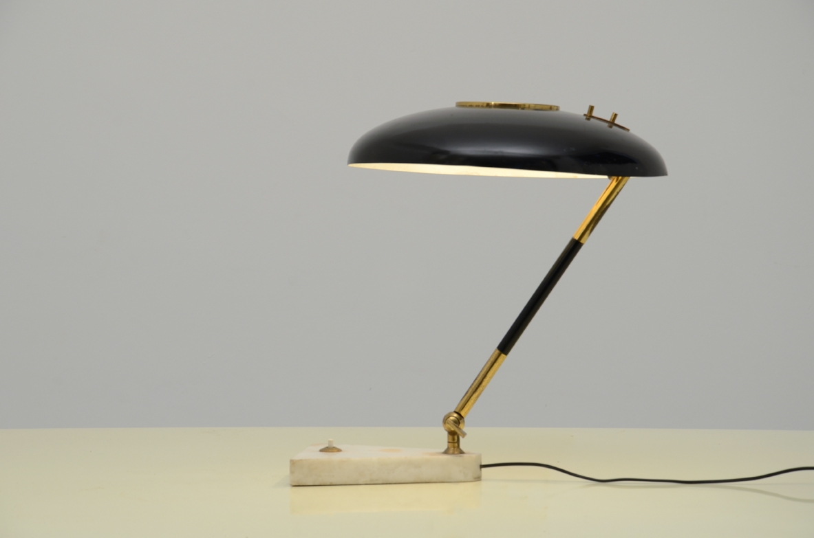 Oscar Torlasco, lampada in metallo e ottone. Prod.Stilux,1950ca.