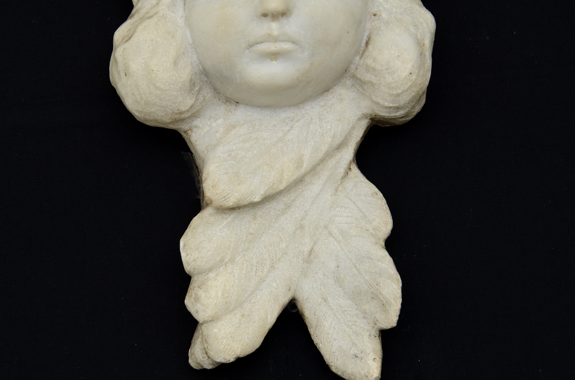 Two angels made of carved Carrara marble,.  Florence, Italy 1830's.