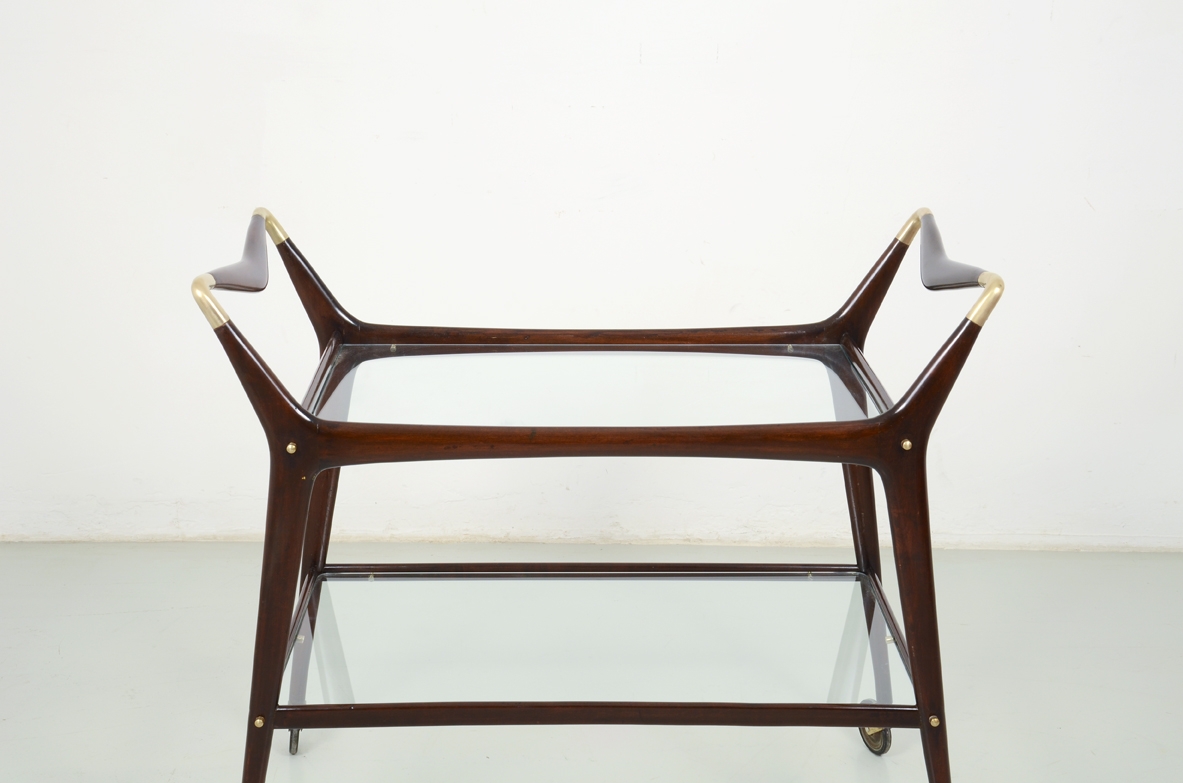 Ico Parisi, elegant 1950's trolley in mahogany with refined brass details.