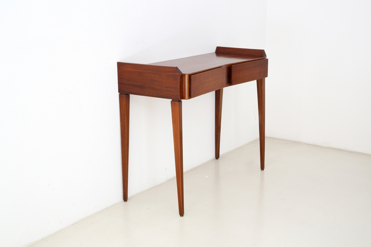 Italian 1950's Console Table in mahogany with nice front and two drawers.