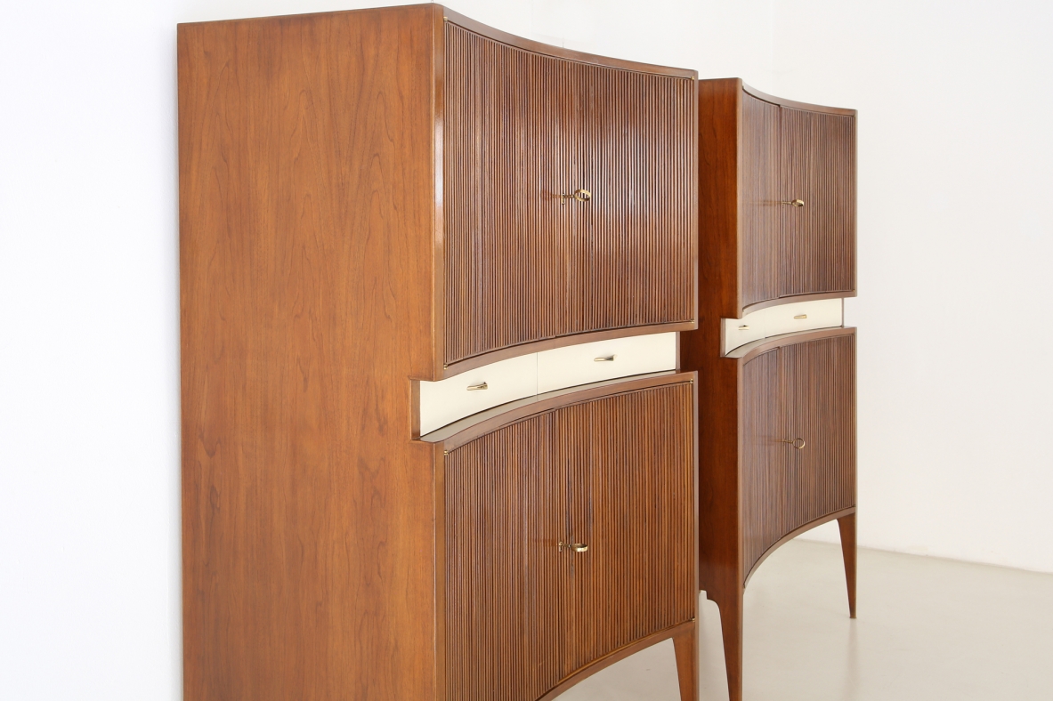 Coppia di mobili con struttura in legno, attr. G.Ulrich 1950.