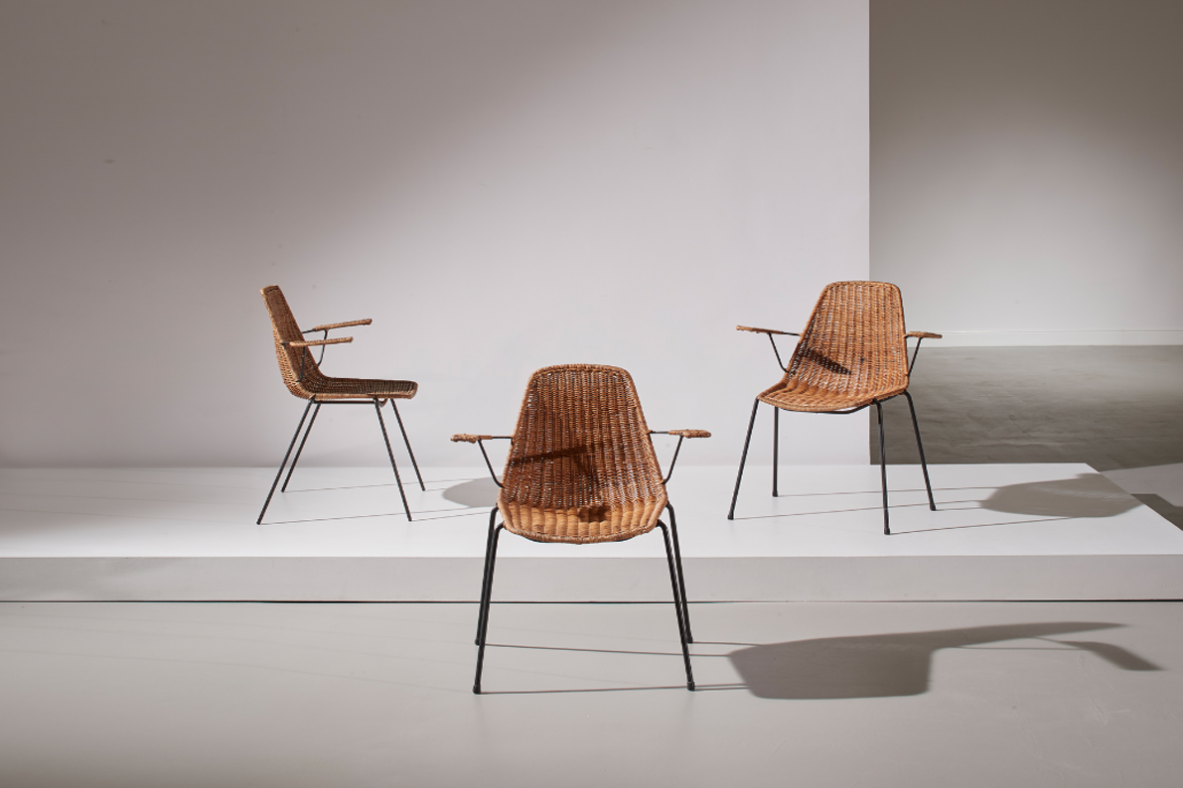Gianfranco Legler, rare set of 8 pics composed by 6 chairs and  2 armchairs in metal and rattan seat, designed in 1951.  Prod. Bonacina Italia.