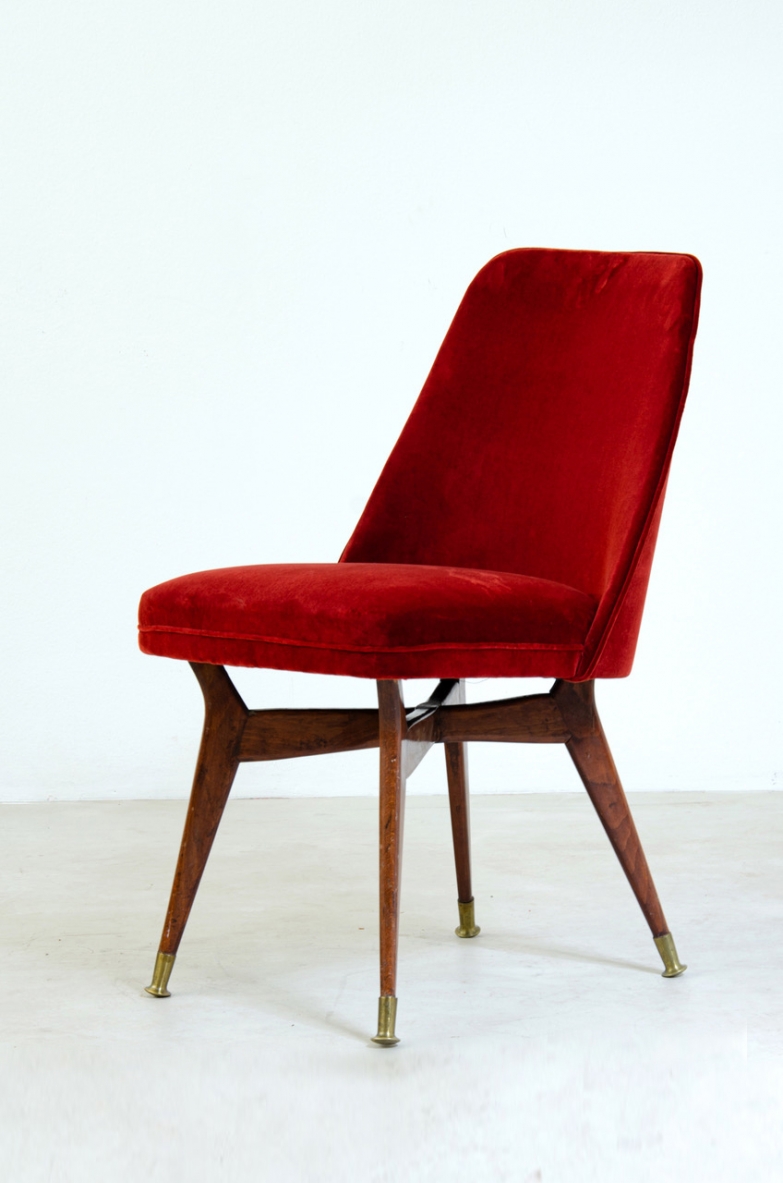 Melchiorre Bega, two chairs with padded seat, wooden structure and brass tips. Manufacture Bega & C., 1954.