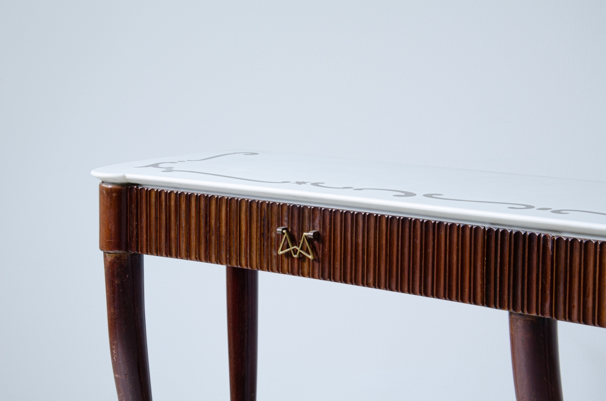 Osvaldo Borsani, console modello 7103, Prod. ABV per Casa Schuela 1949.