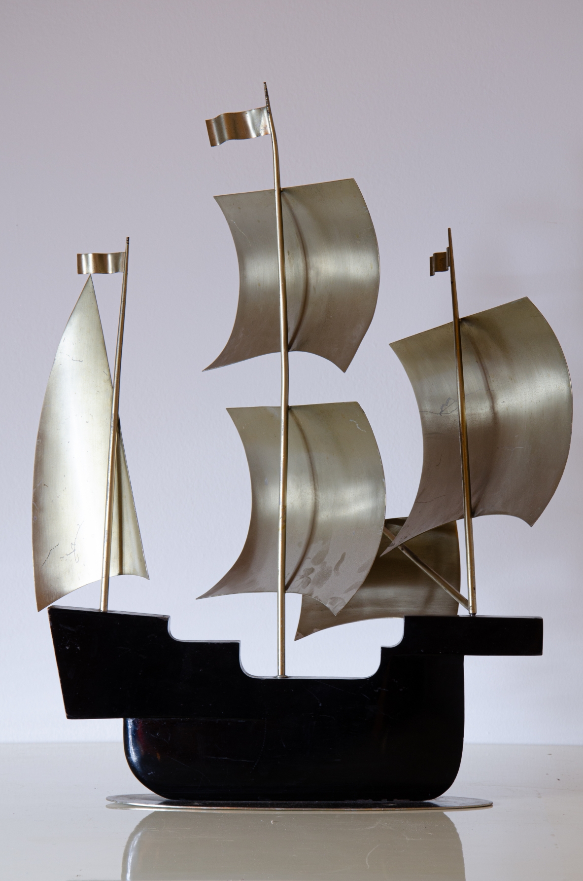Gio Ponti, splendido veliero in legno sagomato anni '30.