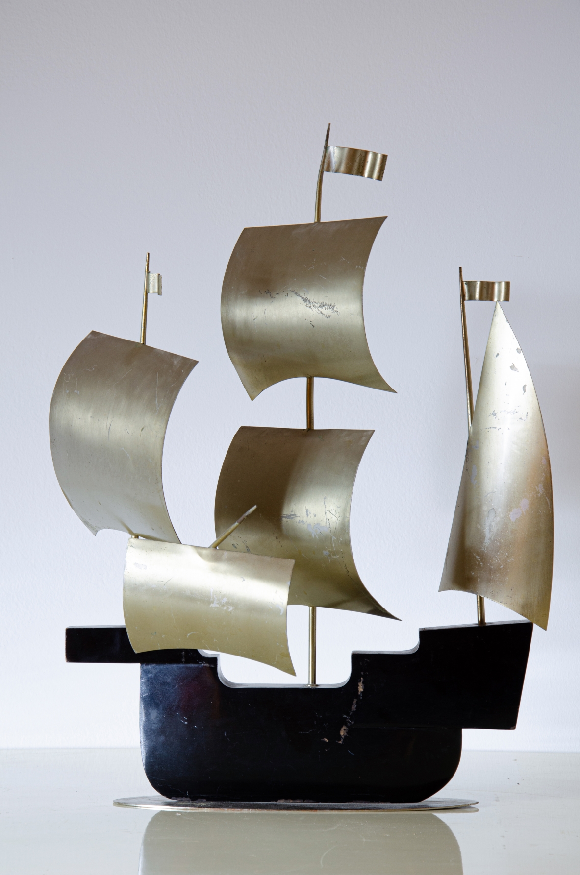 Gio Ponti, splendido veliero in legno sagomato anni '30.