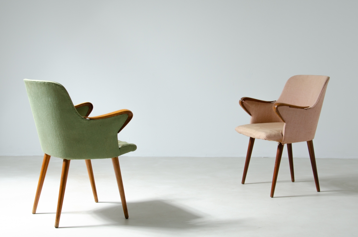 Pair of P38 armchairs covered in fabric.  Manifacture, Borsani, Tecno 1950s. 