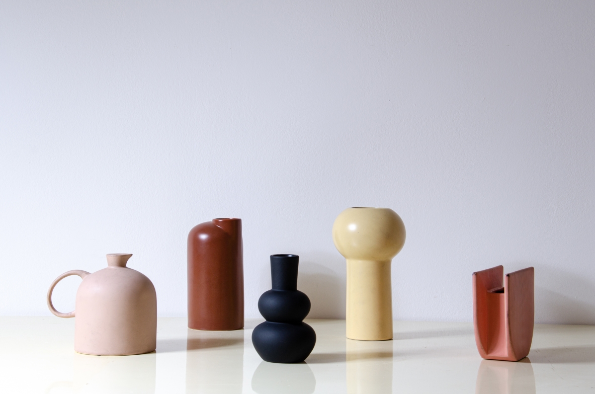 Achille Castiglioni 1975, Colored ceramic vases in fine opaque paste. Compasso d'oro award label