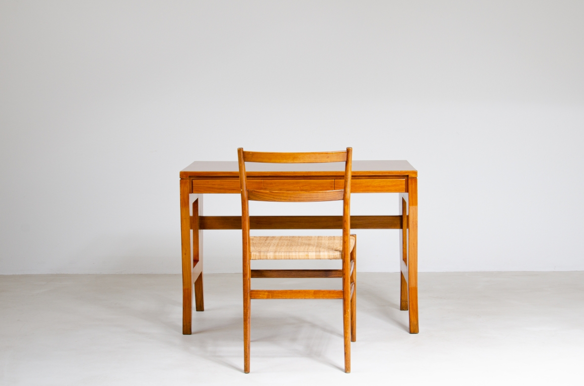 Giò Ponti, scrivania in legno e puntali in ottone, Marchio originale BNL 1950
