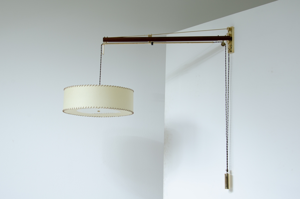 Tito Agnoli (1931-2012)  Rare extendable wall lamp OLuce 1960's. 