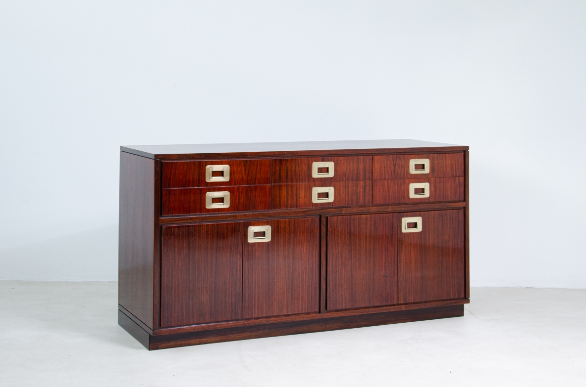 Ico Parisi, rare cabinet in rosewood with brass handles. Spartaco Brugnoli manufacture, 1960's.