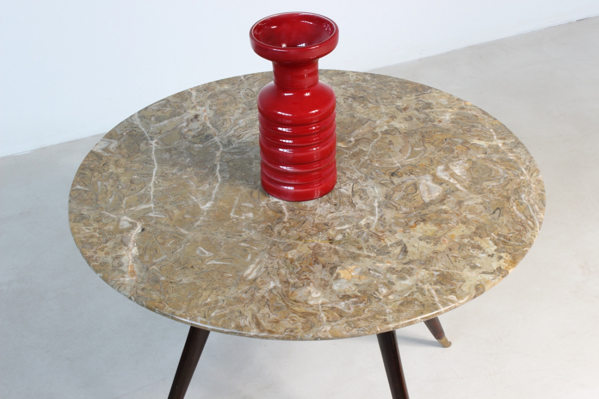 Italian 1950's elegant coffee table,with fine elegant bronze tips and marble top.