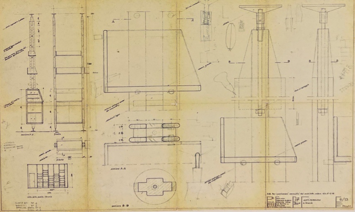 Franco Albini, Libreria Infinito.Grande libreria modulare composta da 6 montanti verticali, elementi contenitori con ante a battente e ante inferiori 22 ripiani in tek