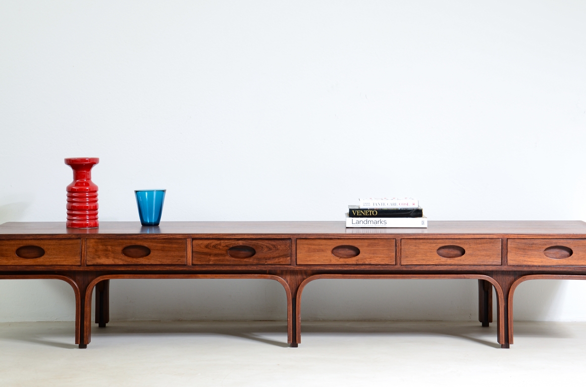 Gianfranco Frattini (1926-2004)  Rare low center table with 6 drawers and three uprights.  Bernini manufacture 1957.