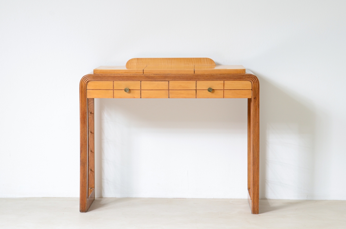 Console table in maple wood with threads on the top, two drawers on the front and uprights with geometric weaving in rope.