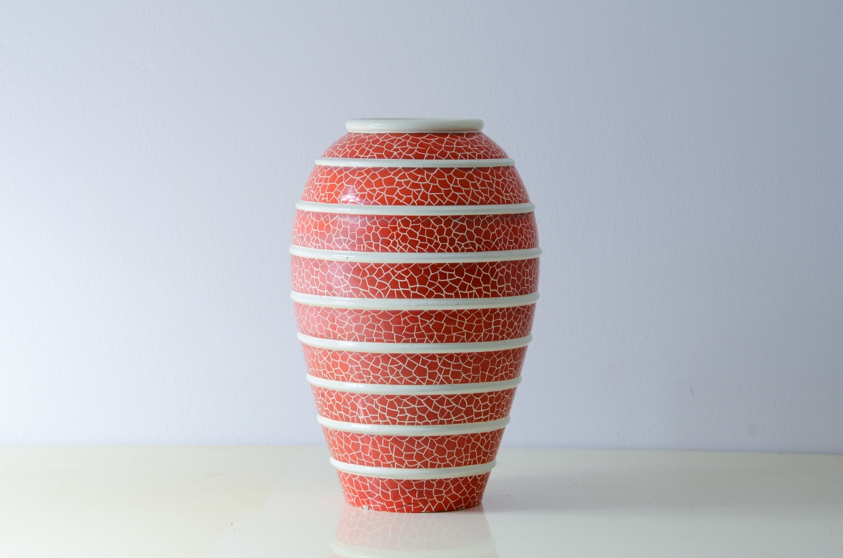 Rometti pottery  Large ceramic vase with white spinning. Umbertide manufacture 1950's.