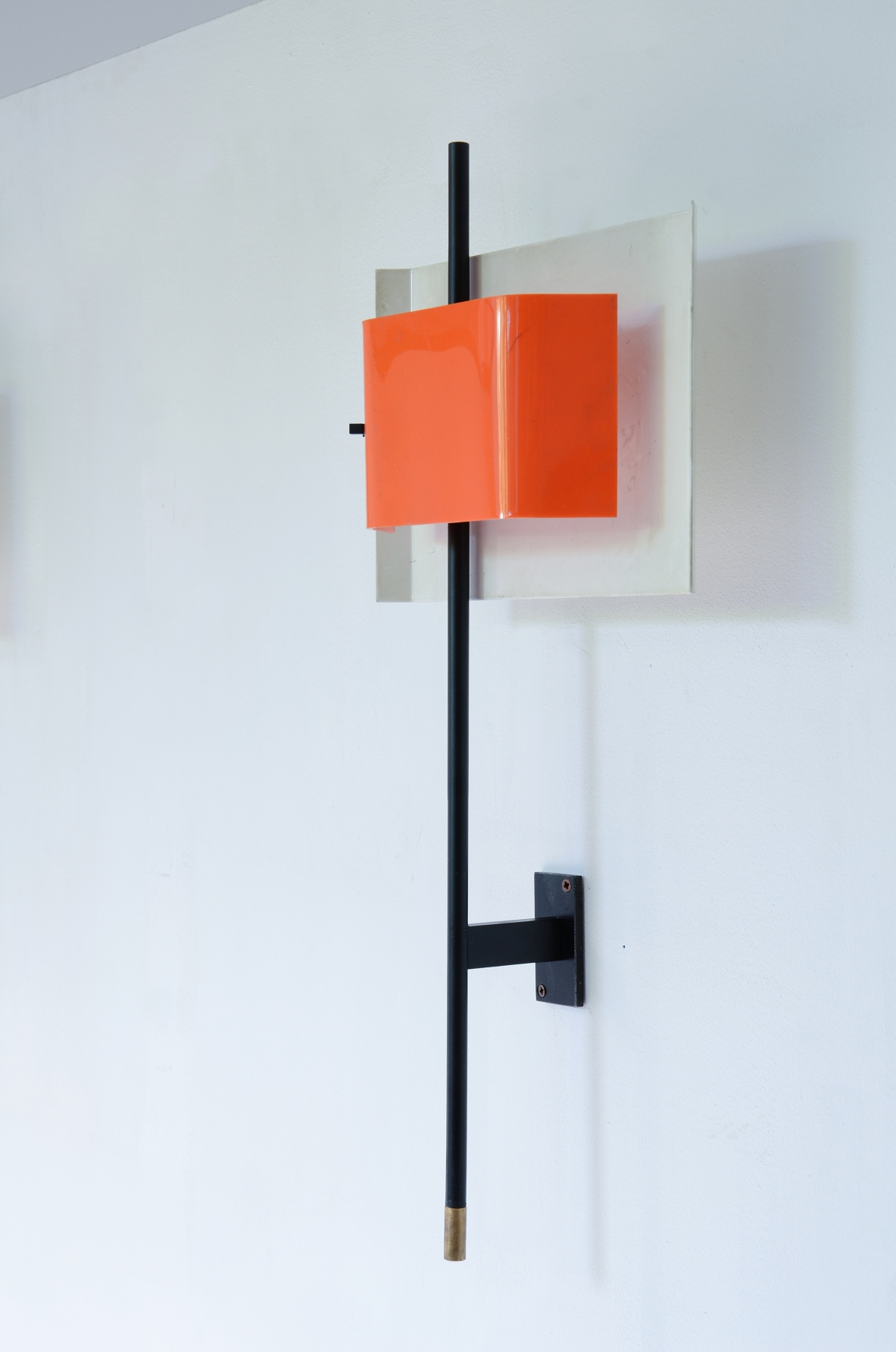 Stilnovo  Rare pair of large wall lights in metal and brass with colored perplex fans.  Stilnovo Manufacture Milan 1955 ca.