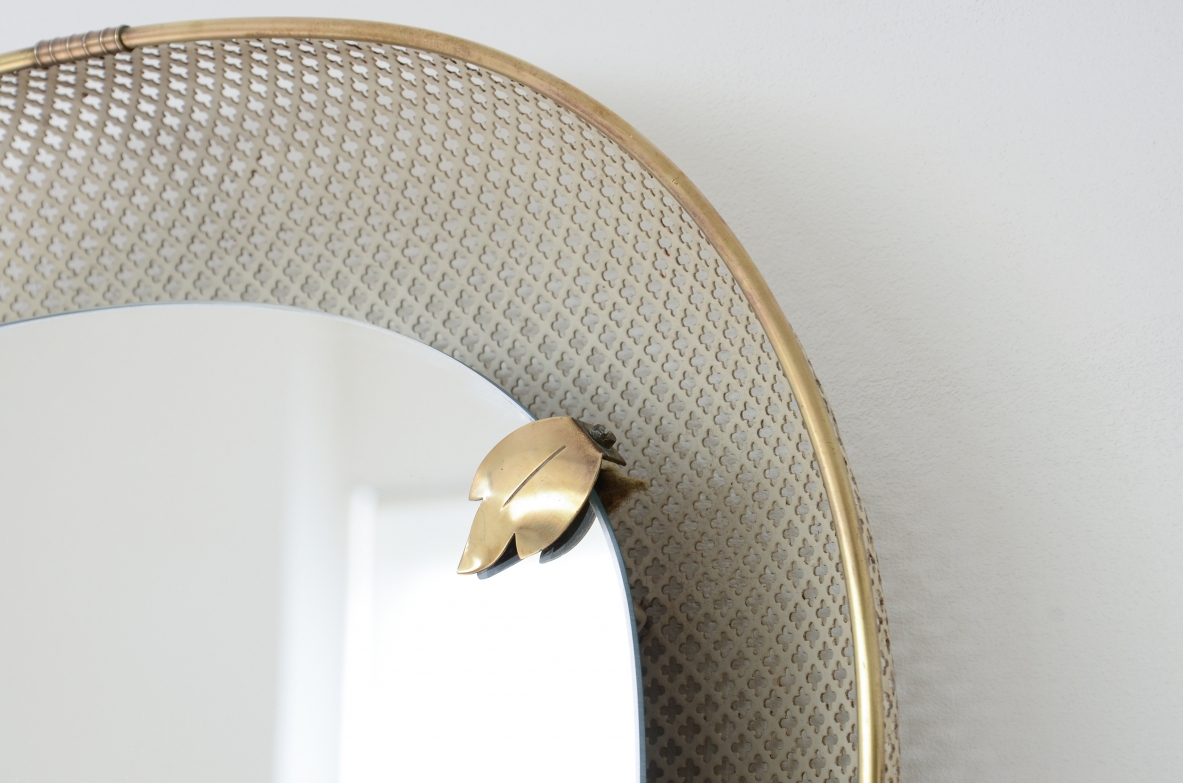 Large and rare heart-shaped backlit mirror in curved metal mesh, Italian manufacture