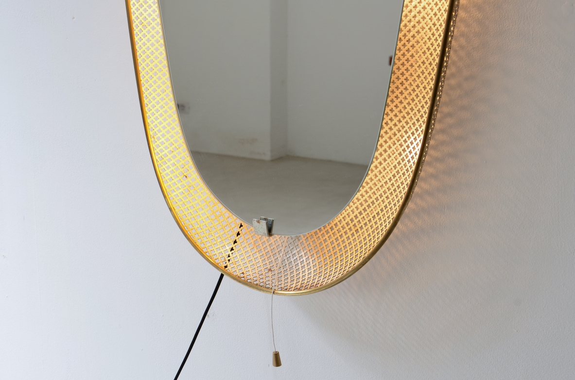 Large and rare heart-shaped backlit mirror in curved metal mesh, Italian manufacture