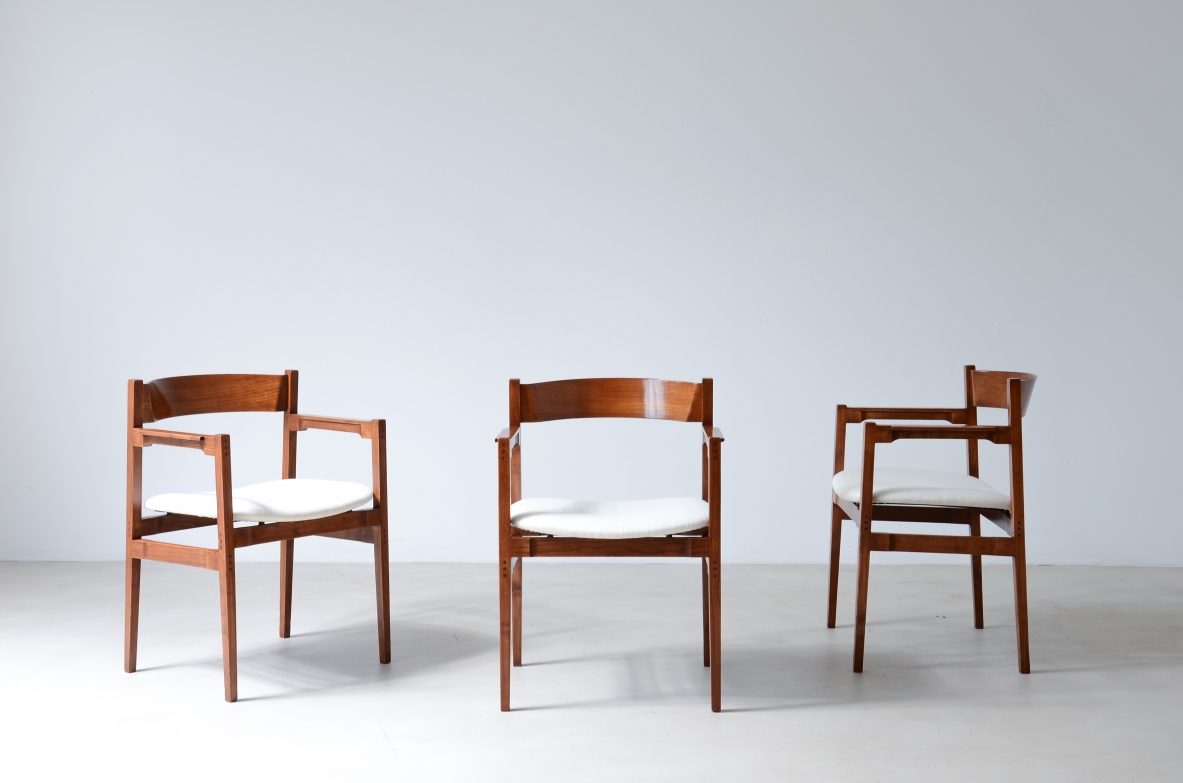 Gianfranco Frattini (1926-2004)  Rare set of 12 armchairs, 1960.