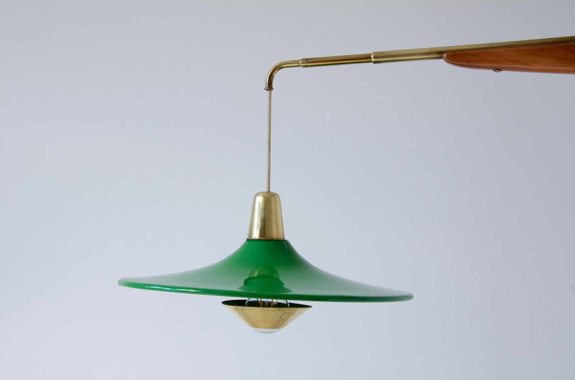 Franco Buzzi lampada aplique da parete con braccio estensibile in ottone 1950ca.