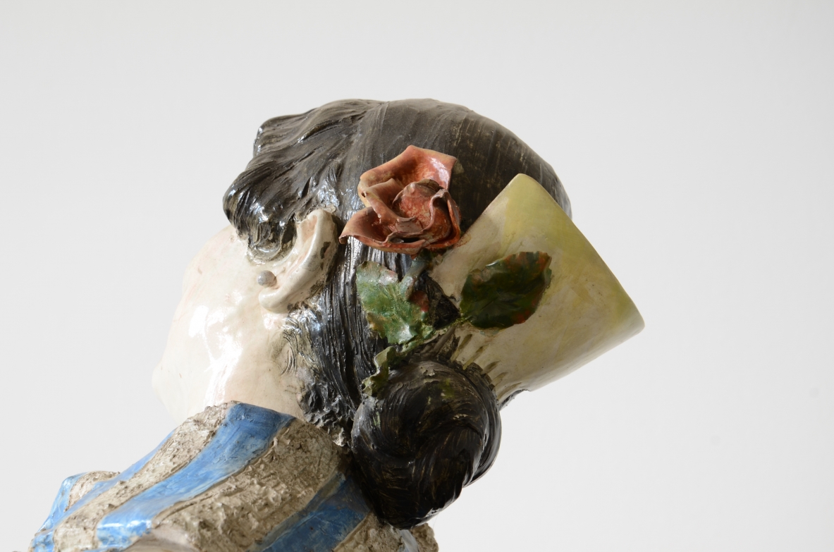 Painted ceramic figure of a young woman.  Francesco Parente, Florence 1940ca.  Signature on the back.