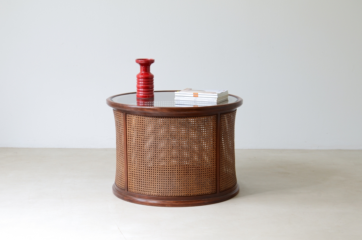 Round coffee table in wood and Vienna straw with glass top.  Italian 1970s manufacture.