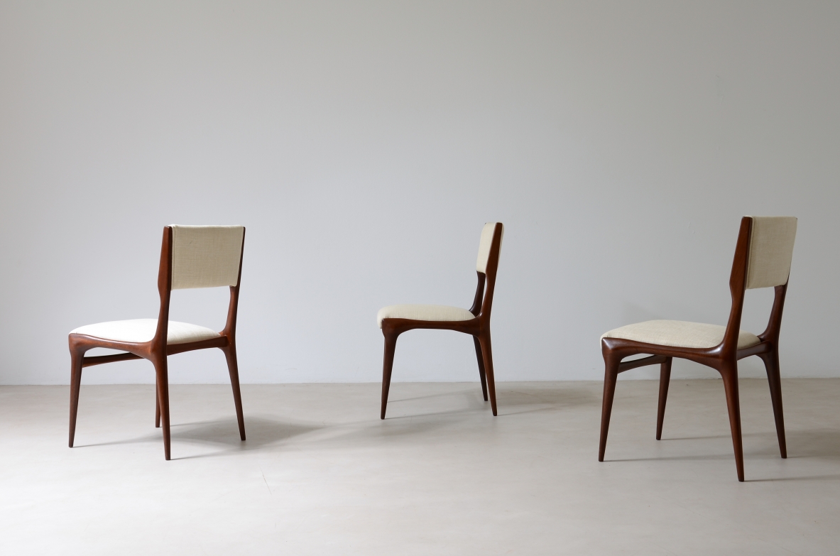 Carlo De Carli Rare set of six wood chairs model 585  Cassina production.