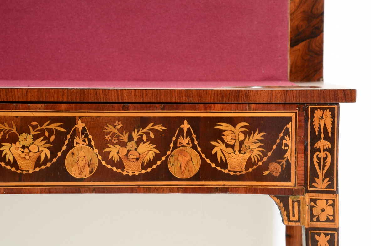 Elegant gaming table with inlay designs.North italian manufacture, Louis XVI era. 1780ca.
