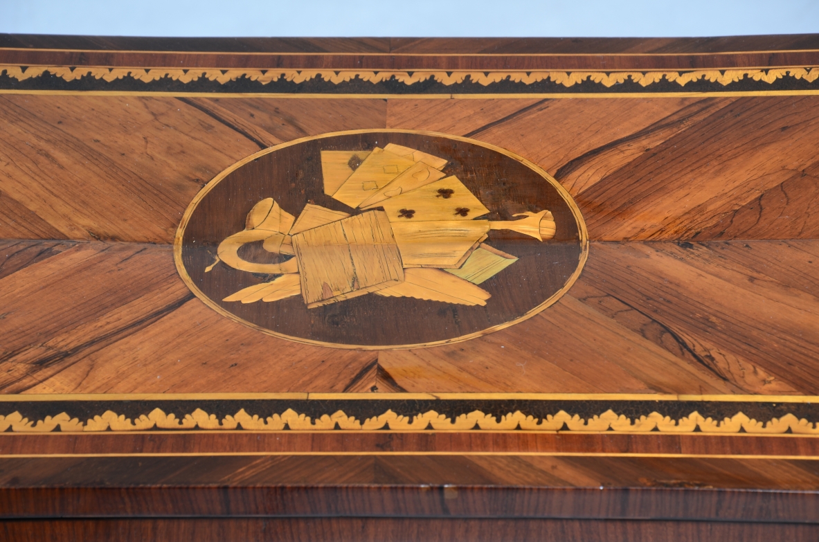 Elegant gaming table with inlay designs.North italian manufacture, Louis XVI era. 1780ca.