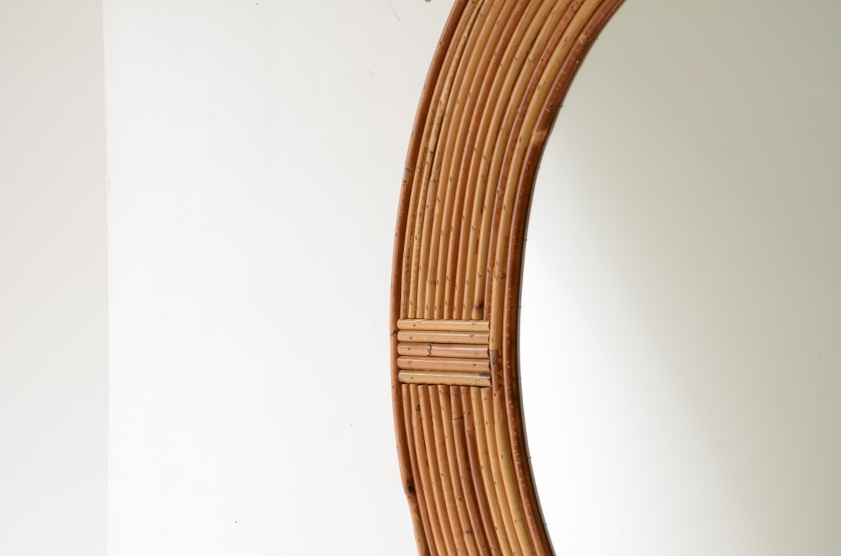 Vivai del Sud  Specchio tropicalista di forma ovale in rattan.
