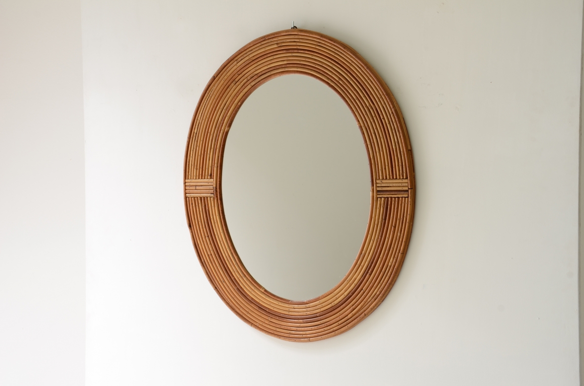 Vivai del Sud  Specchio tropicalista di forma ovale in rattan.