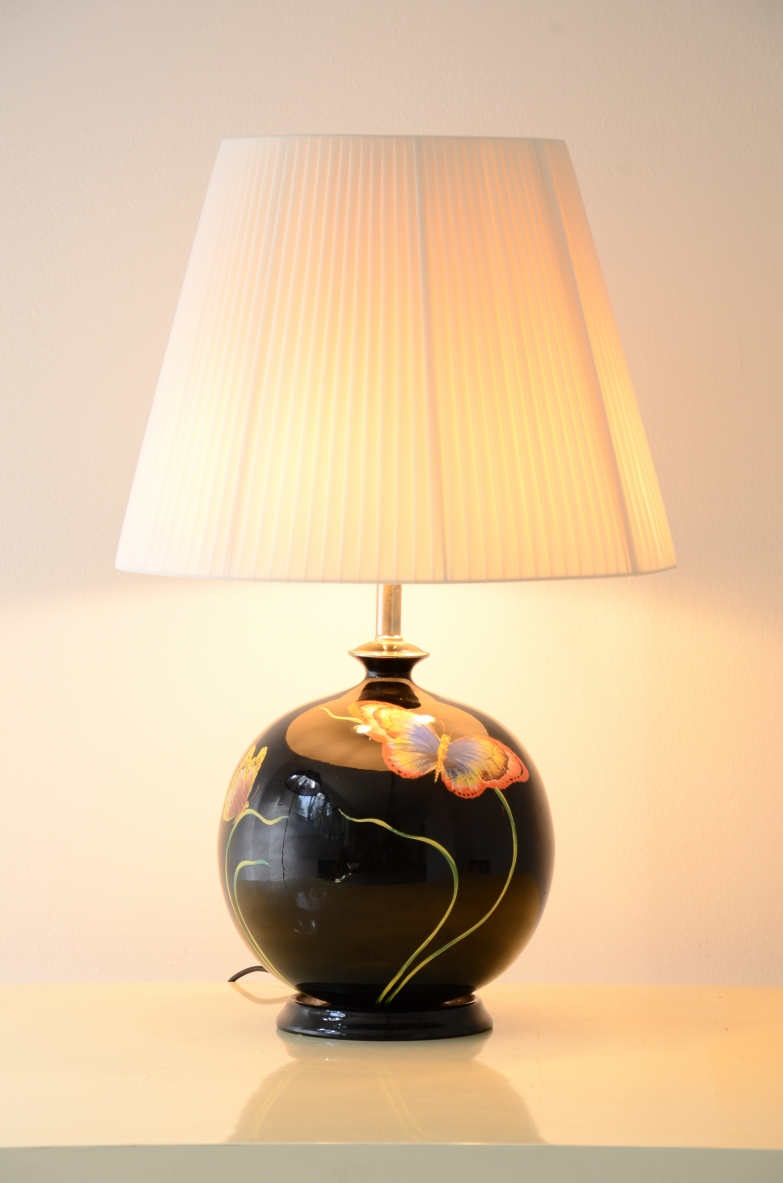 Lampada da tavolo in ceramica smaltata craquele e dipinta a mano. anni 70