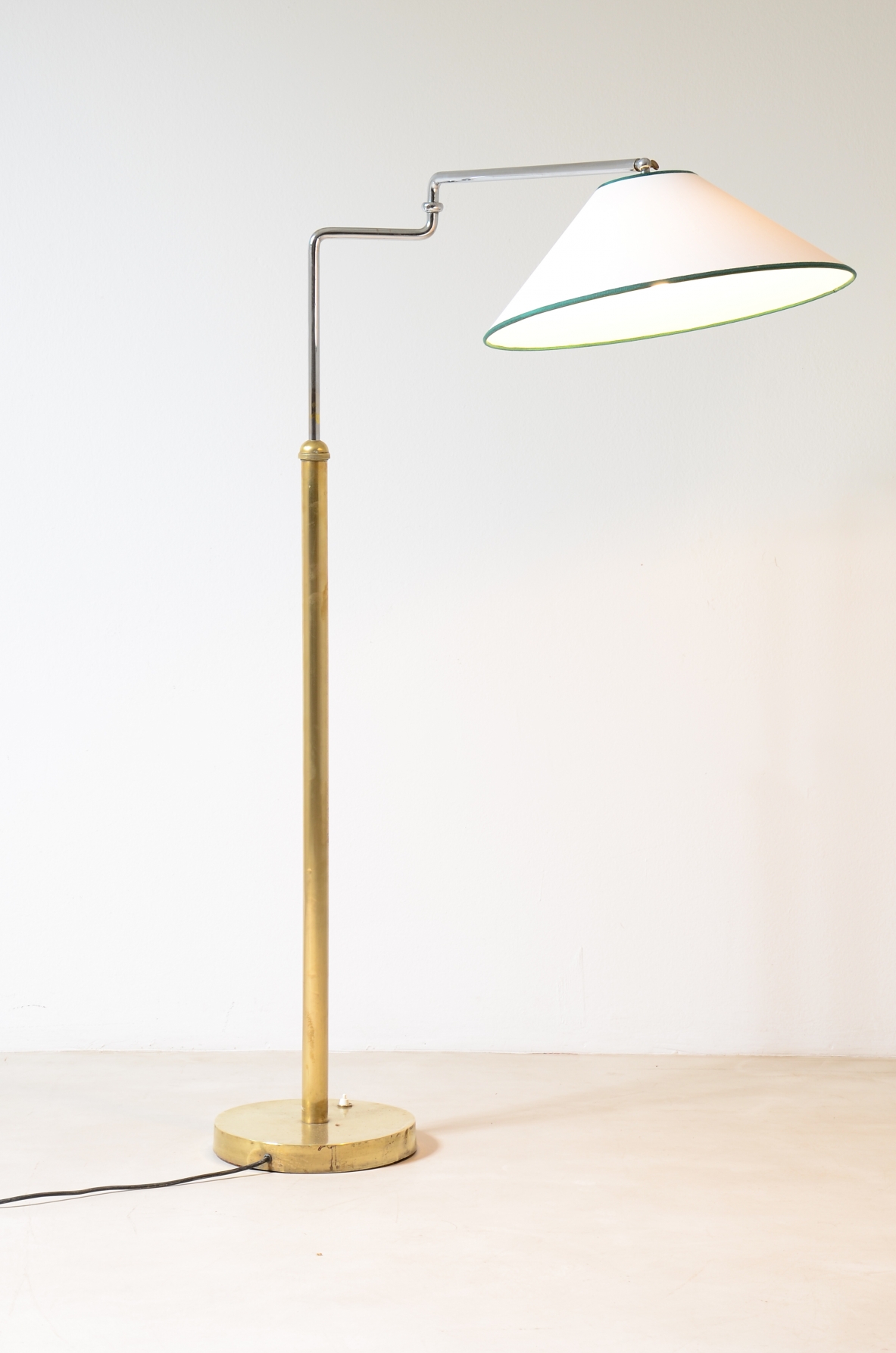 Lampada da terra Manifattura italiana anni 30ca.