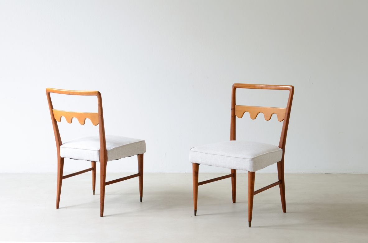 Paolo Buffa  2 elegant chairs in turned and shaped cherry 1940's