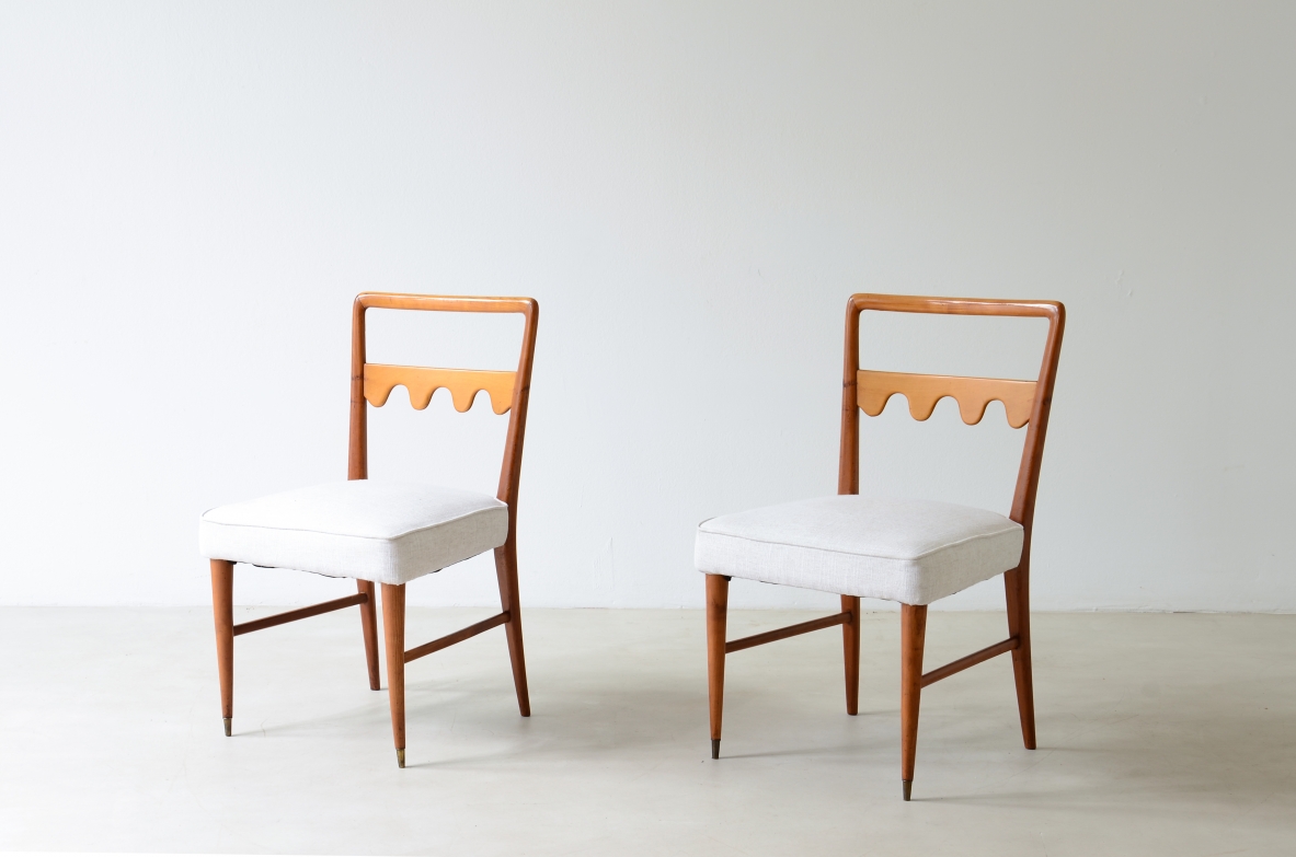 Paolo Buffa  2 elegant chairs in turned and shaped cherry 1940's
