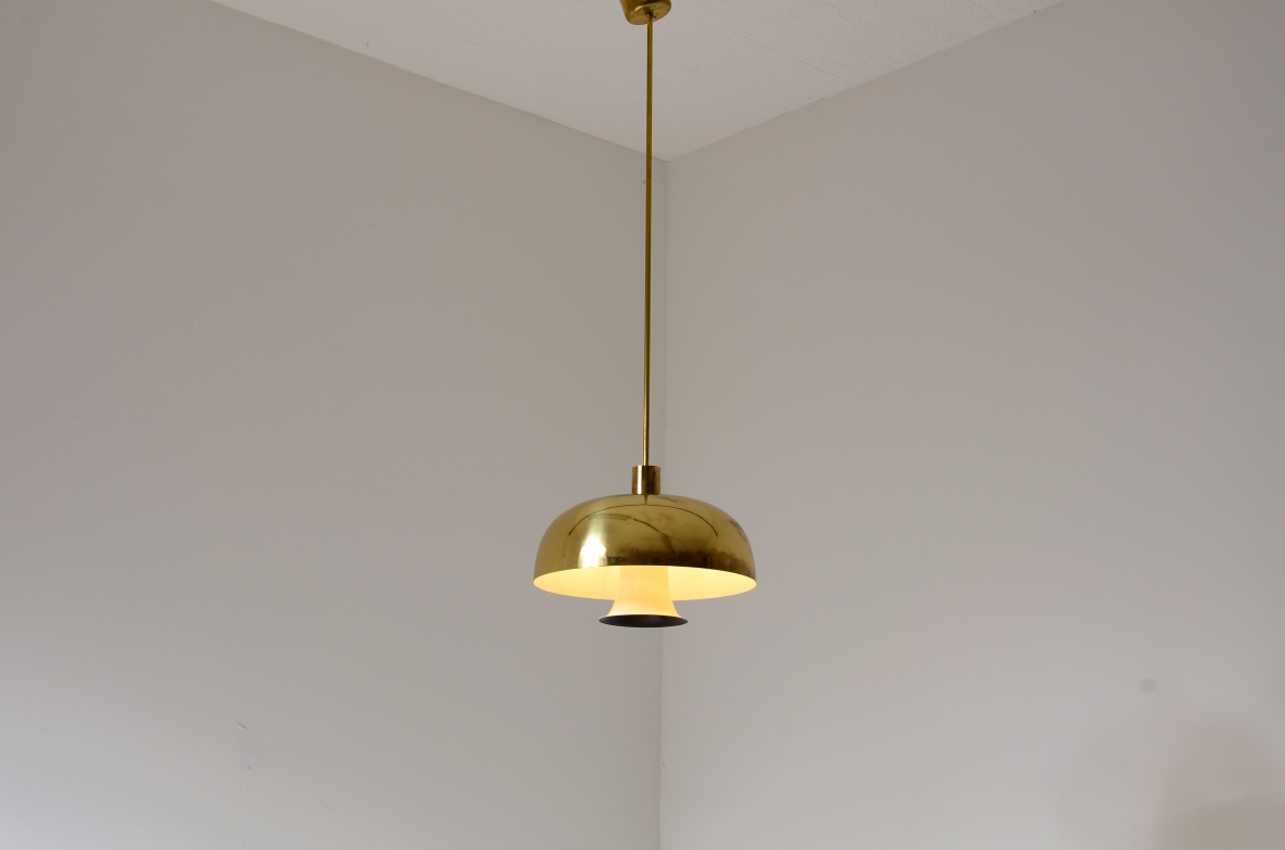 Lampadario con  paralume in ottone
