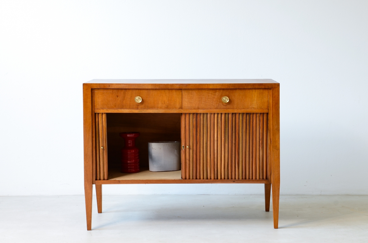 Paolo Buffa Elegant two-door cabinet in grissinato 1940