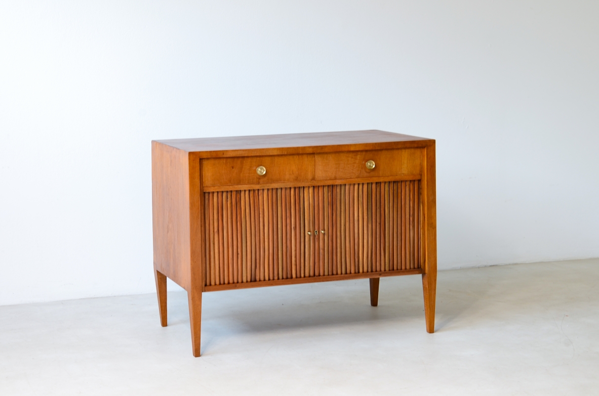 Paolo Buffa Elegant two-door cabinet in grissinato 1940
