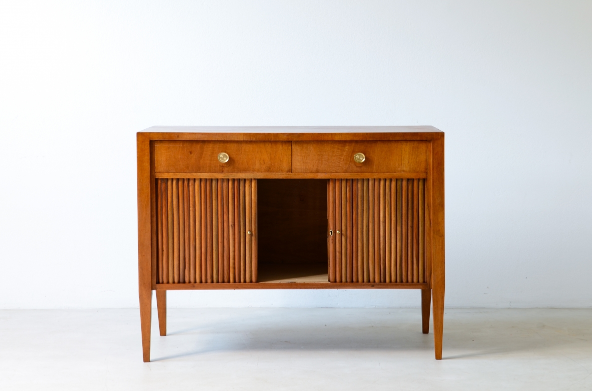 Paolo Buffa Elegant two-door cabinet in grissinato 1940