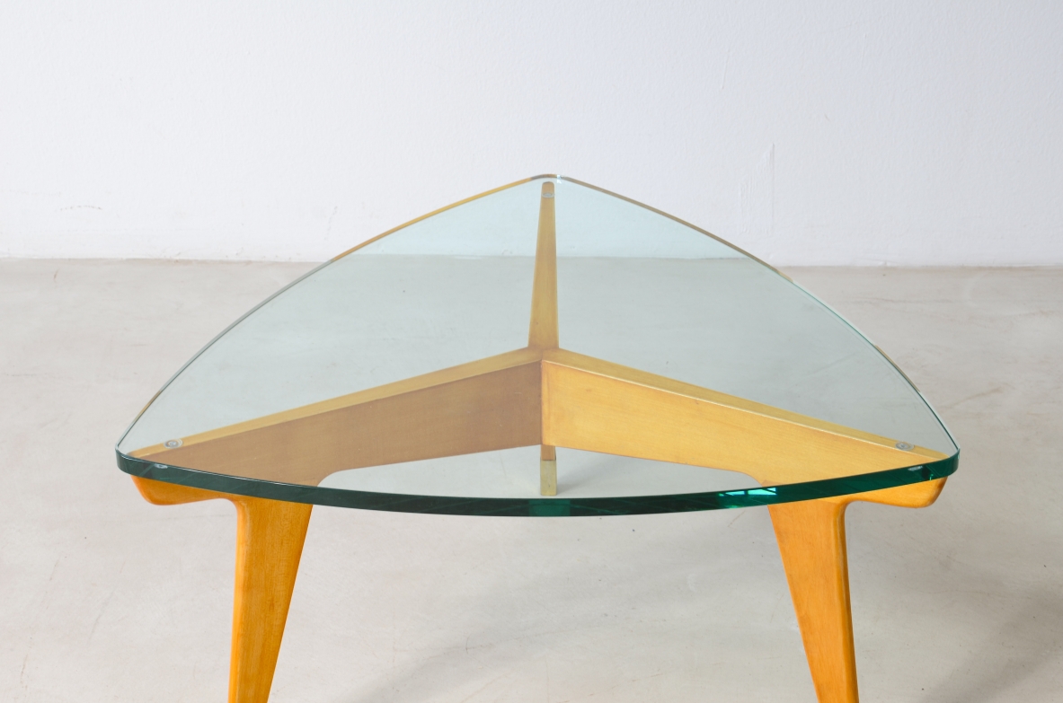 Gio Ponti  Tavolino il legno biondo a tre razze 1950ca.