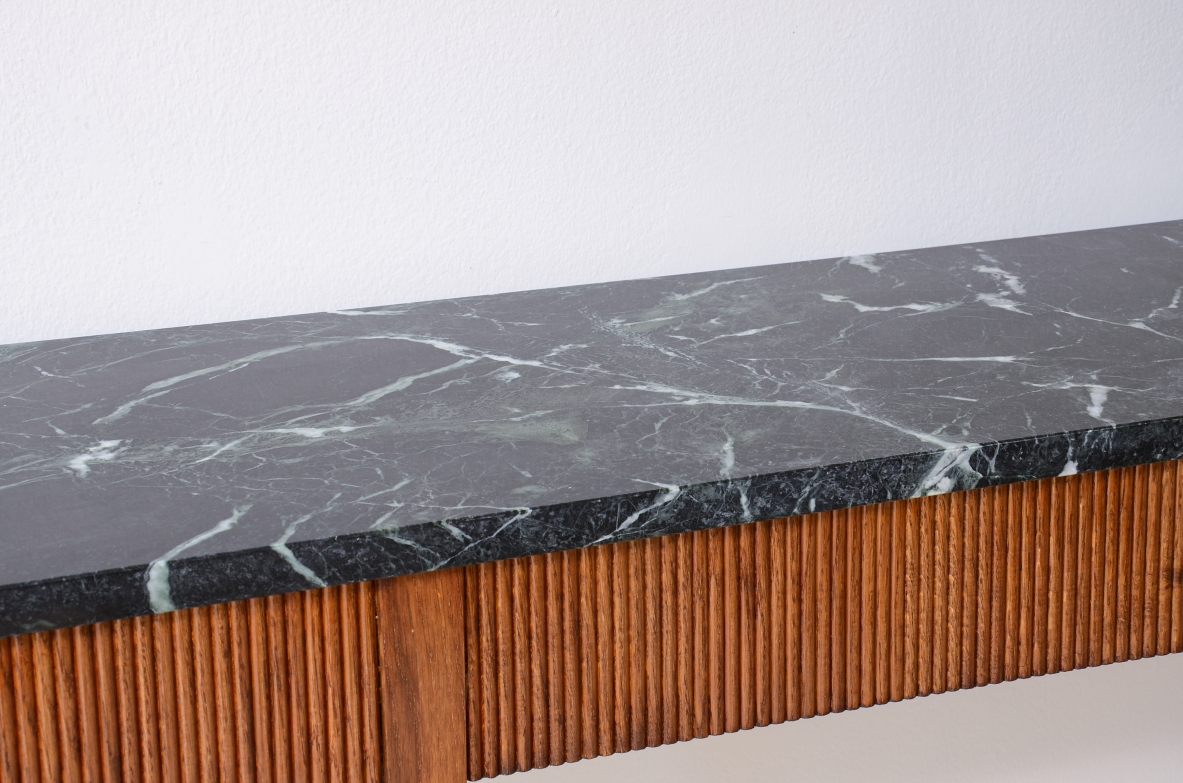 Paolo Buffa  Elegant console table in reeded Oak with a beautiful marble top.  1940's manufacturing