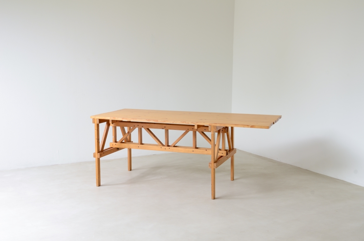 Enzo Mari Table model “Effe”  Manufactured by Simon in 1974.