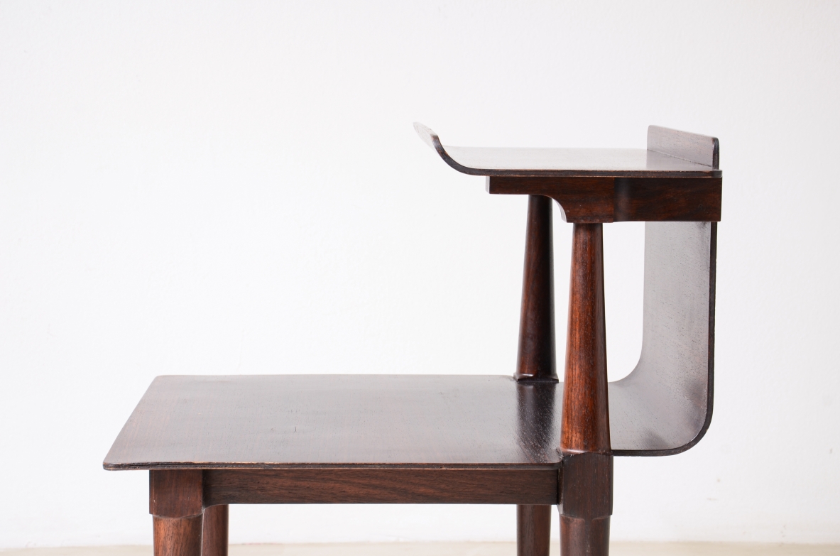 Pier Giacomo e Achille Castiglioni  Elegant pair of occasional table in curved wood, Gavina 1946