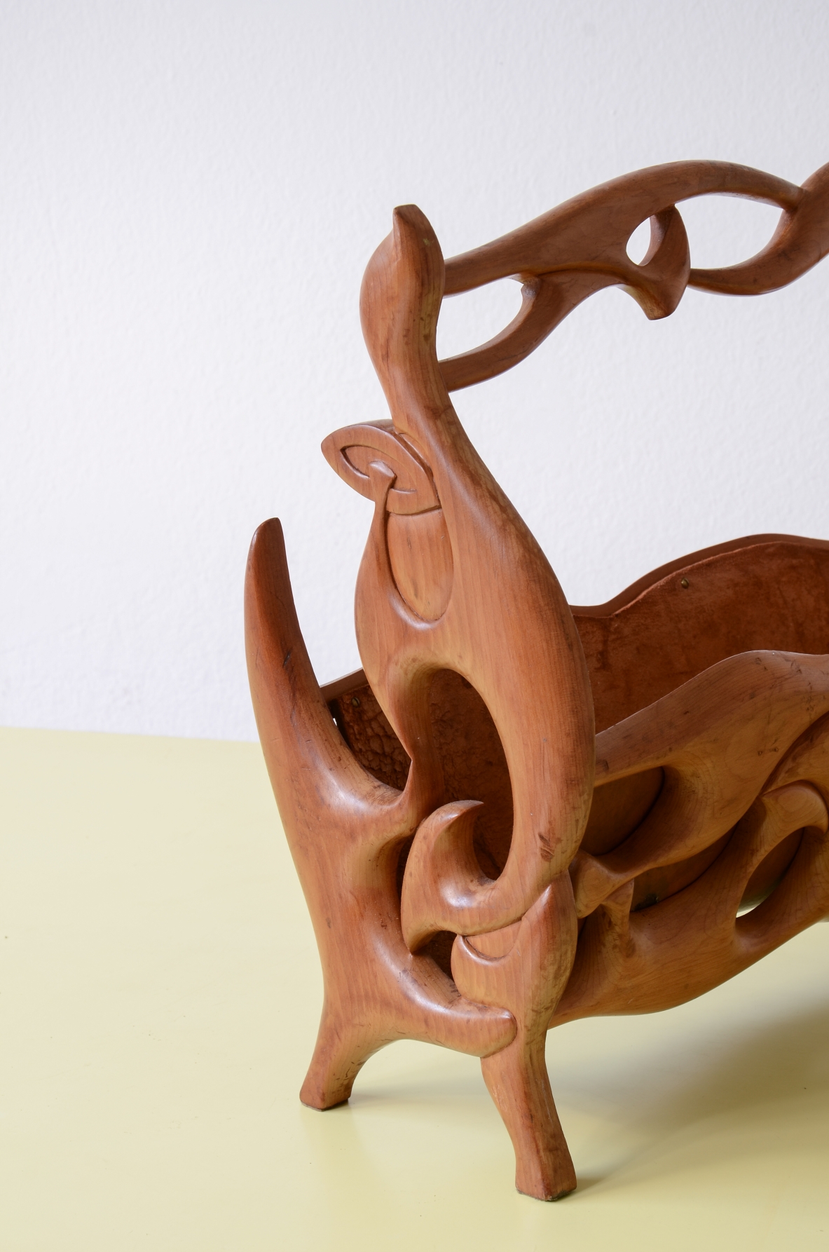 magazine rack in carved cherry wood and leather Art Nouveau period, ca. 1900