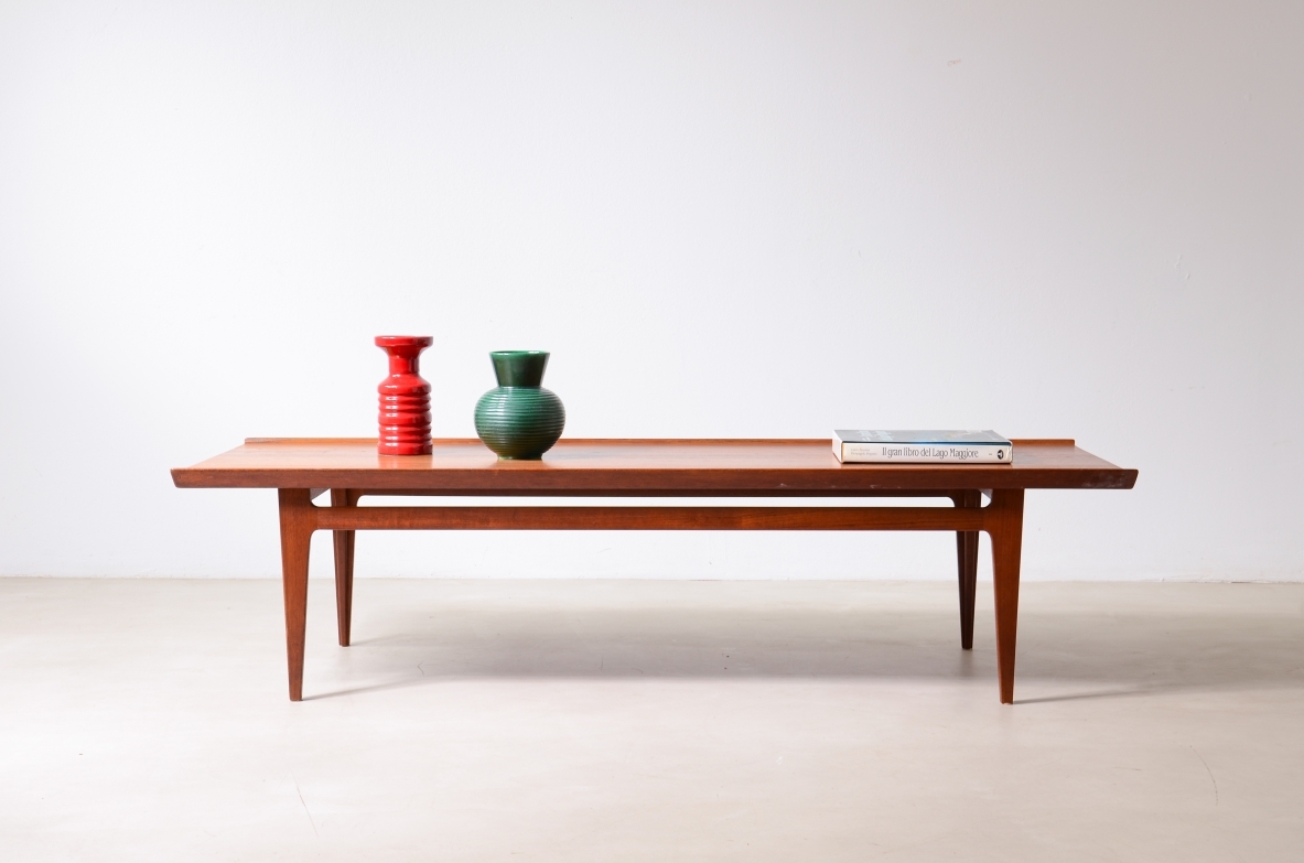 Finn Juhl Model 531/45 coffee table in solid teak Designed in 1958