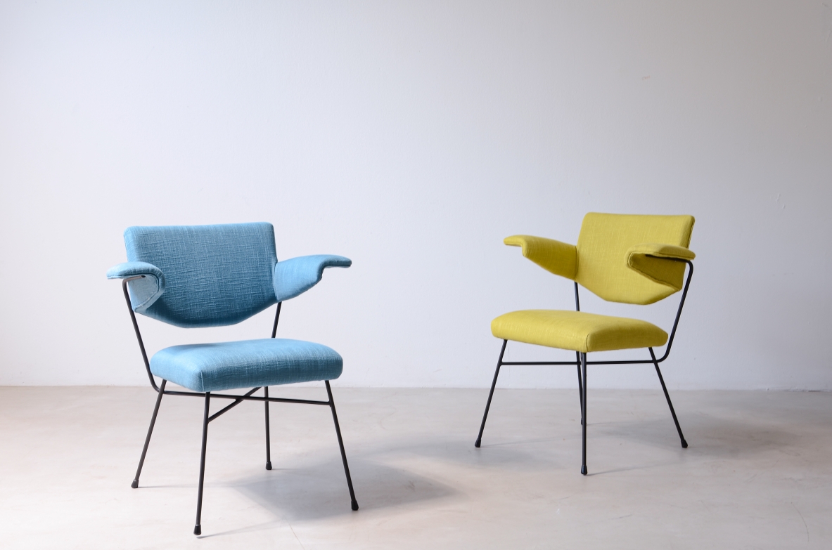 Coppia di poltroncine modello 