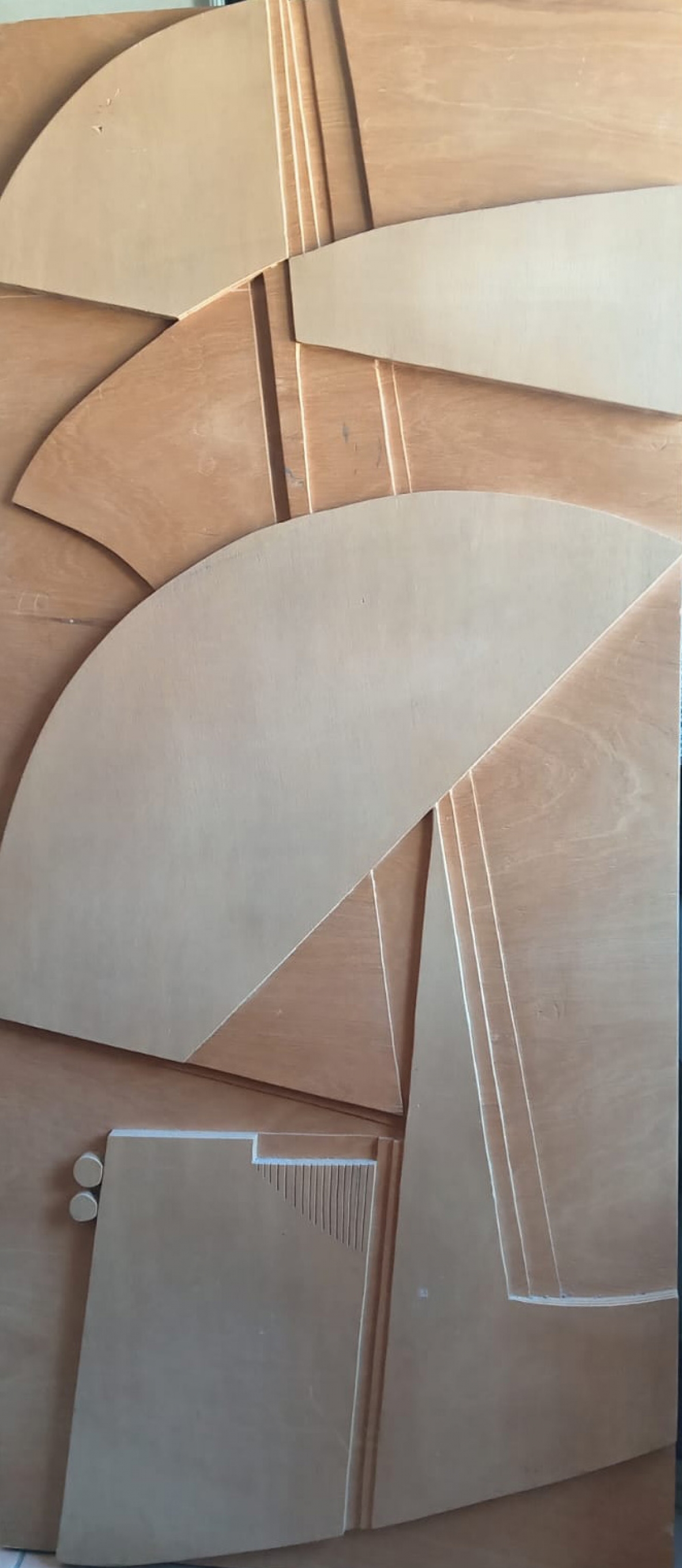 Nerone Ceccarelli and Gianni Patuzzi  Grande pannello decorativo in legno di faggio